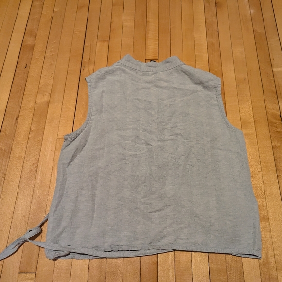 Eileen Fisher Sleeveless Silk Kimono Wrap Blouse in Taupe | Size Large - Picture 2 of 4